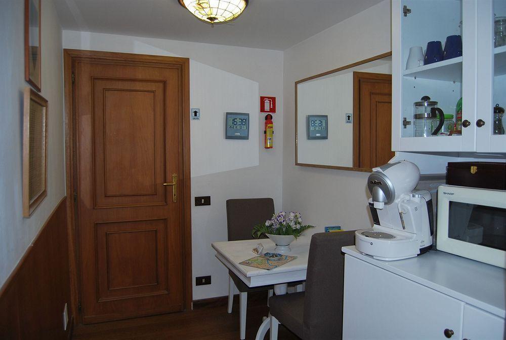 Pettinary Village B&B Рим Екстер'єр фото